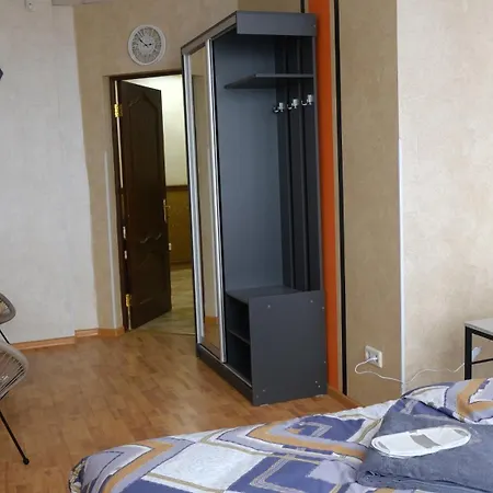 Uneed Rooms: Sky *