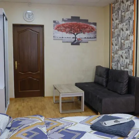 Uneed Rooms: Sky Хостел