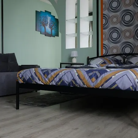 Хостел Uneed Rooms: Sky