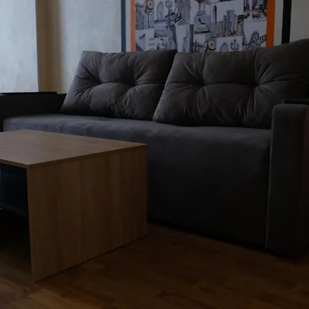 Uneed Rooms: Sky Хостел Київ