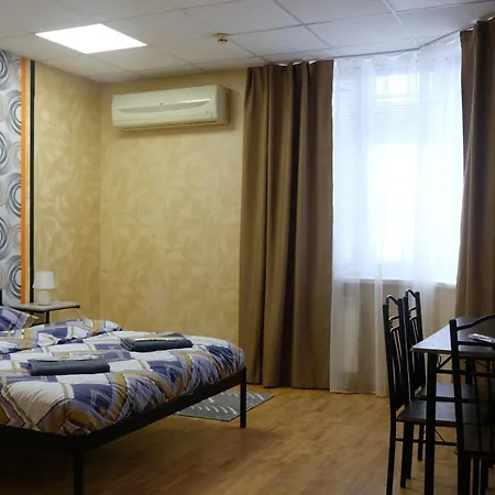 Uneed Rooms: Sky Hostel Kyiv